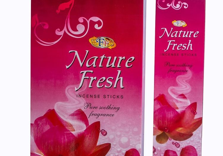 Floral-themed incense box design